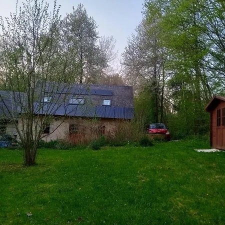 بيت للعطل Dans Son Ecrin De Verdure *